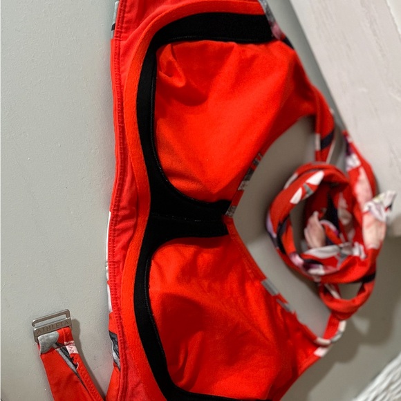 New!XL 2-Pieces Athleta Polynesian Flower Halter bikini/ bottoms XL DD-DDD - Picture 7 of 14